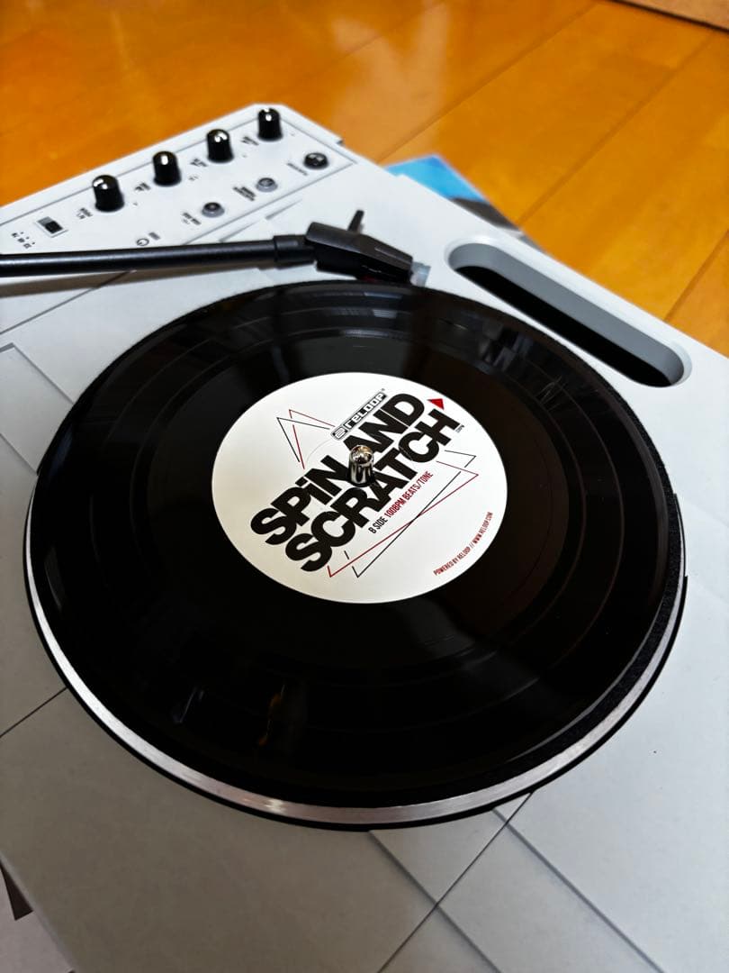 Reloop SPIN ポータブルターンテーブル