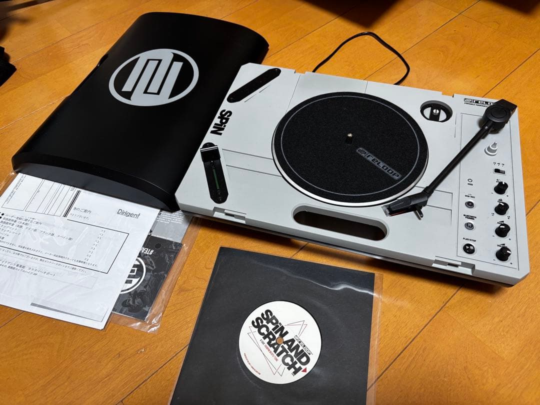 Reloop SPIN ポータブルターンテーブル