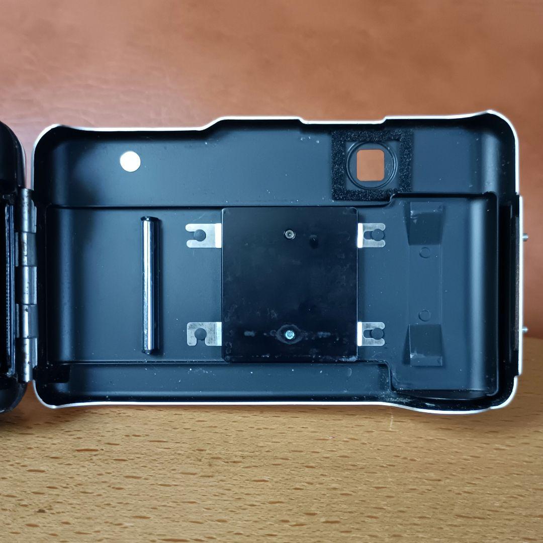 フィルムカメラ【完動品】キャノンデミEE17