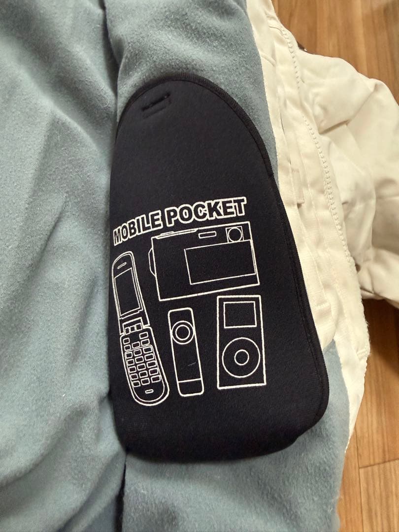 ESTIVO スキー&スノボ　ウェア　ダウン　上下セット　レディース M 破格