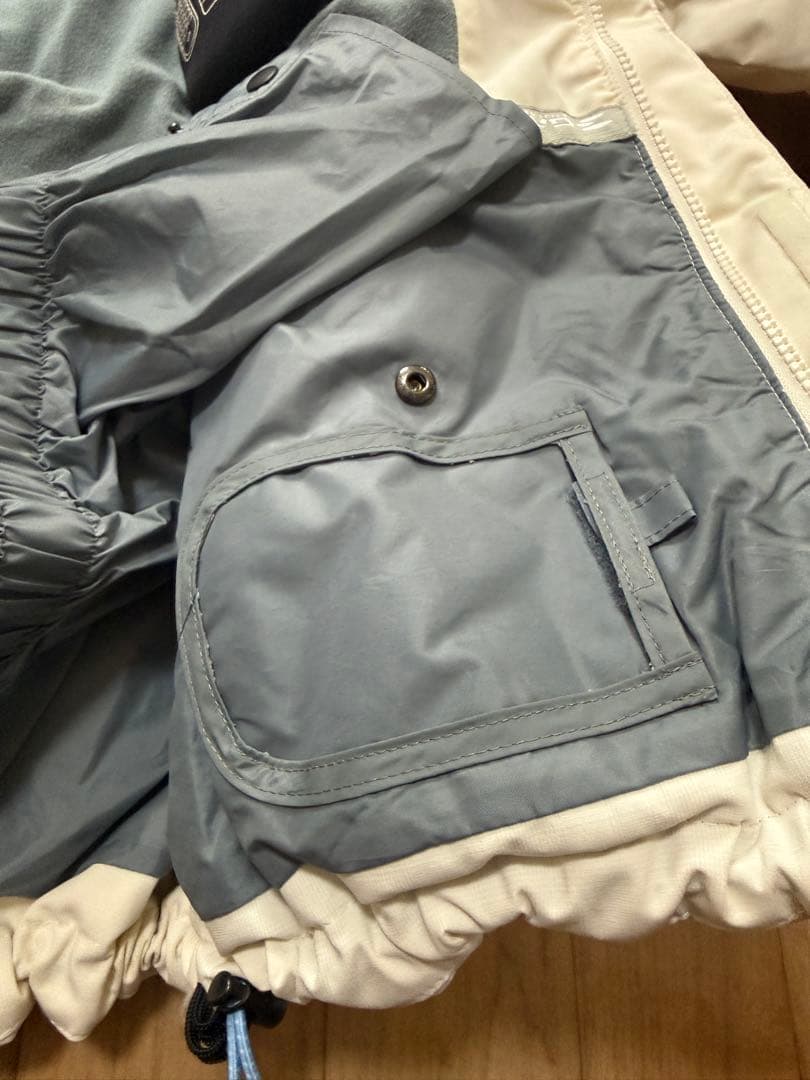 ESTIVO スキー&スノボ　ウェア　ダウン　上下セット　レディース M 破格