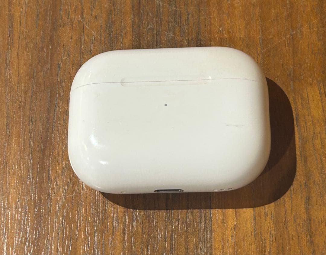 【Apple】AirPodsPro 第2世代 ライトニング 本体のみ初期化済