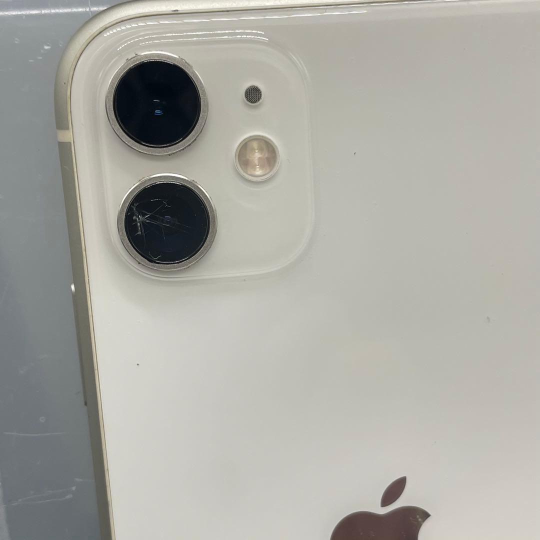 ◯iPhone11 128GB simフリー 海外版 A2221 ホワイト