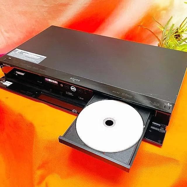 ダブルチューナー搭載★SHARP BDレコーダー★ BD-W570 その②
