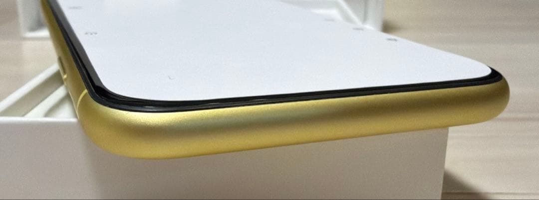 Apple iPhone 11 本体 イエロー 箱無し