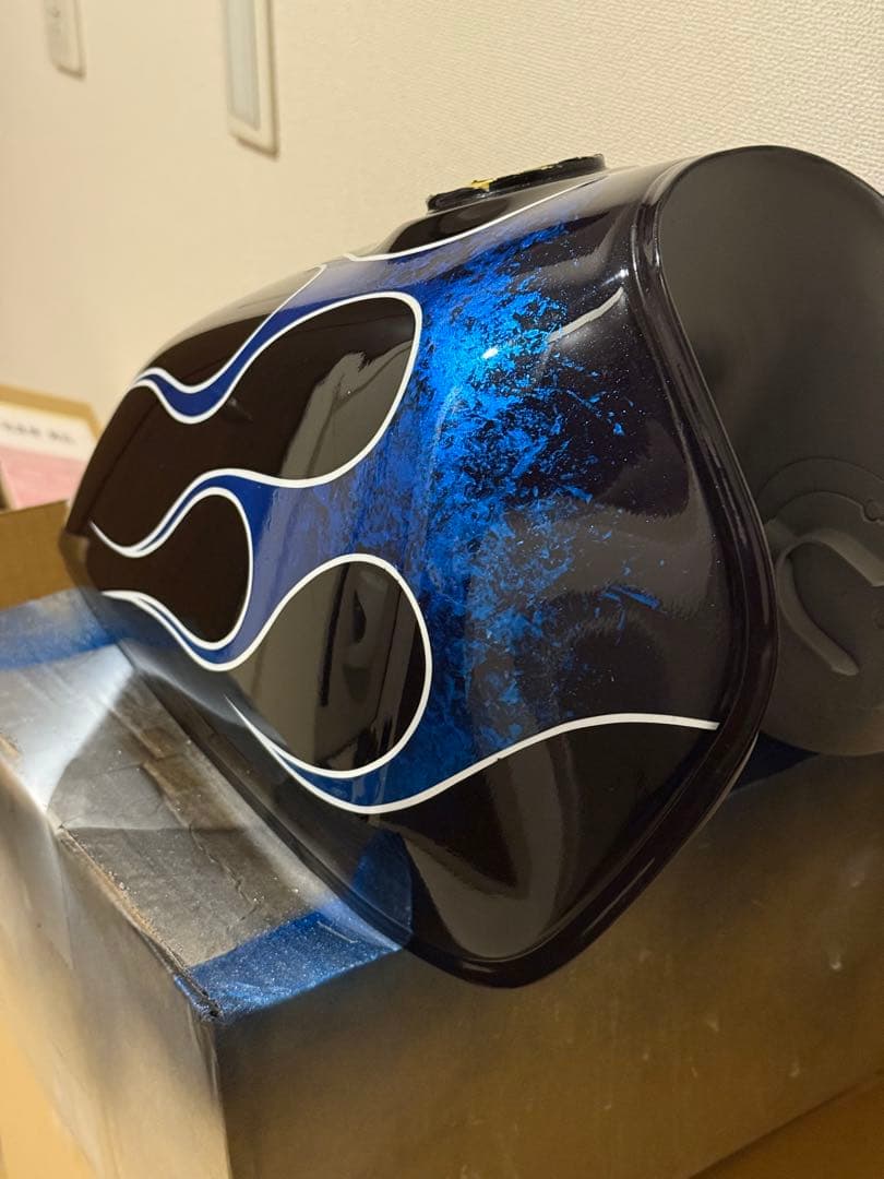 グラストラッカー　ビックボーイ純正タンク　リペイント　補修用タンク