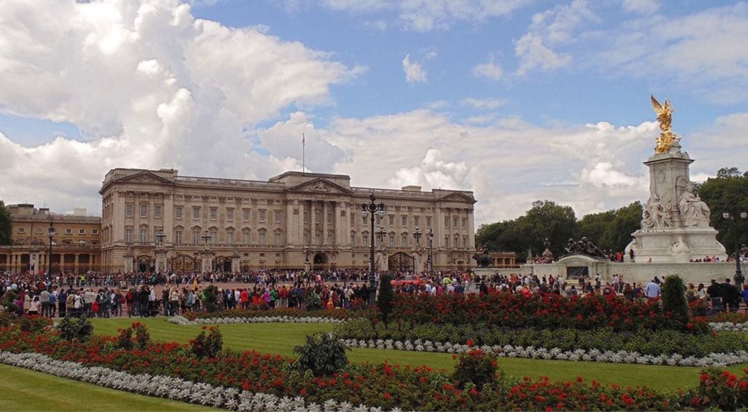 ★大幅お値下げ‼️最終価格‼️2017 エリザベス女王 サファイアJ ピエフオー銀貨