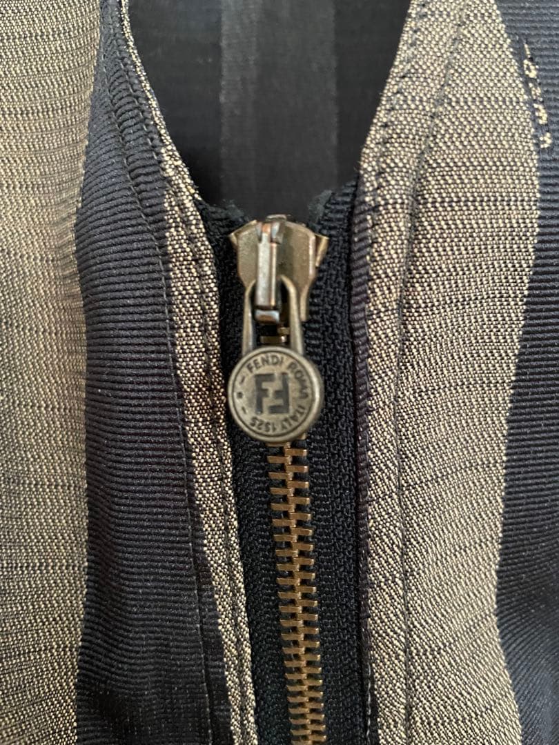 美品‼️フェンディ　ストライプとチェック柄のベスト　M