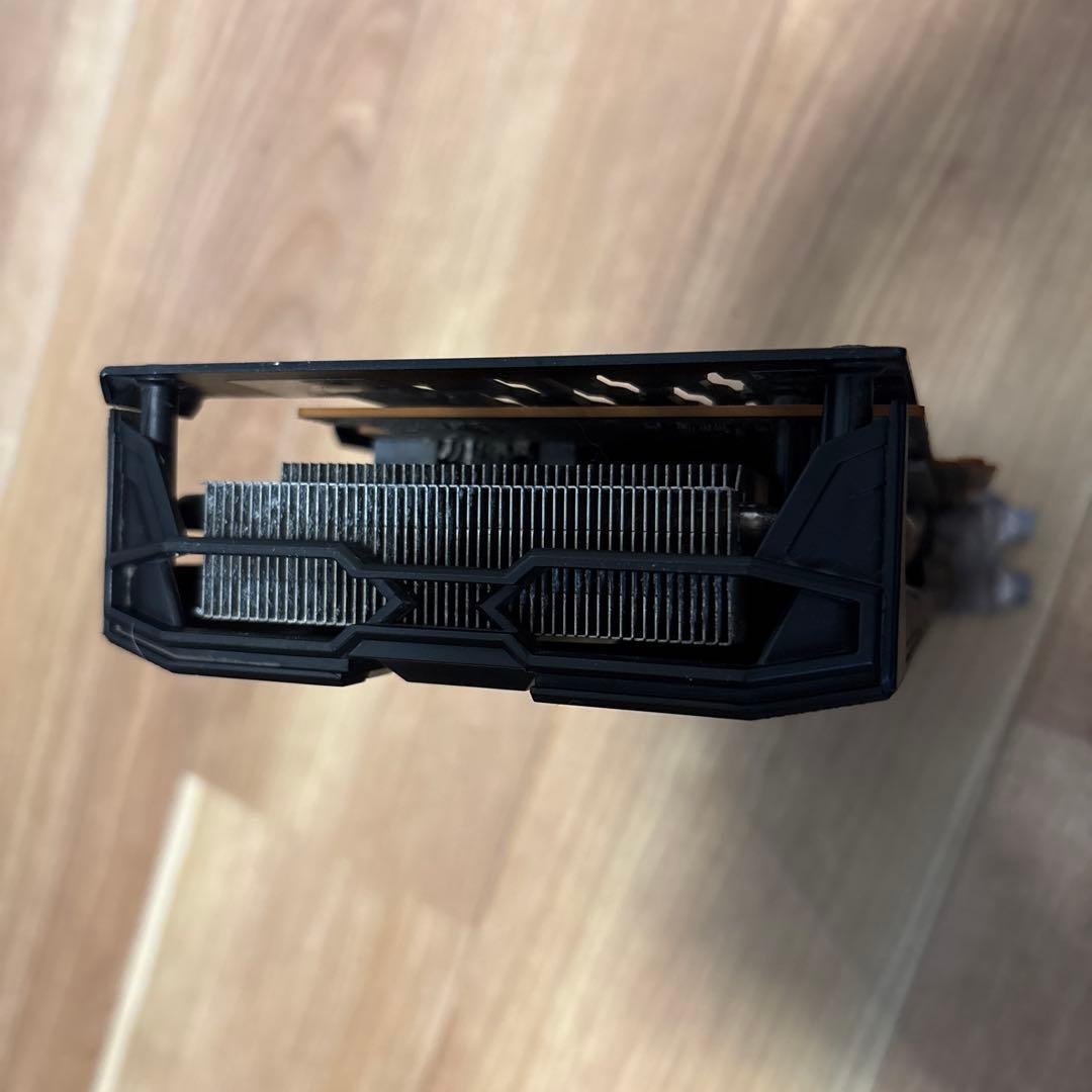 グラフィックボード・グラボ・ビデオカード Sapphire Radeon RX 5600 XT