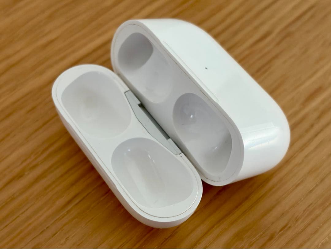 AirPods Pro 2 (Lightningタイプ)