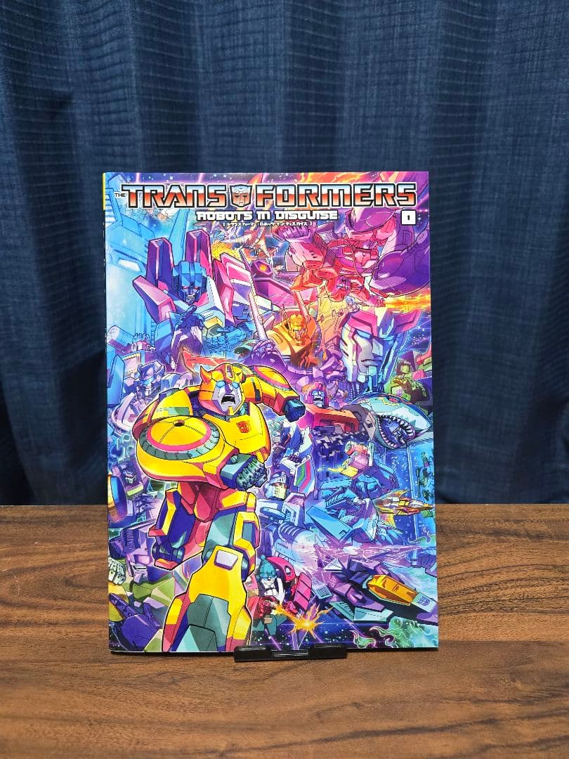 トランスフォーマー　ロボッツ・イン・ディスガイズ　1巻　邦訳　IDW