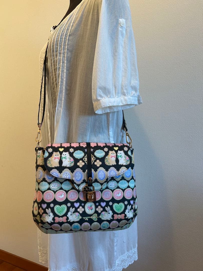 ゴン助様♡22ファブリック 丸底ハンドバッグ ショルダー2way