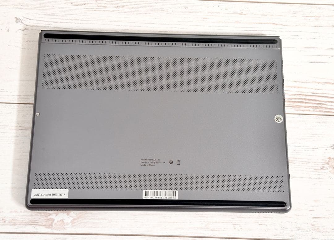 13.5インチデュアルディスプレイノートPC DXUSCREEN