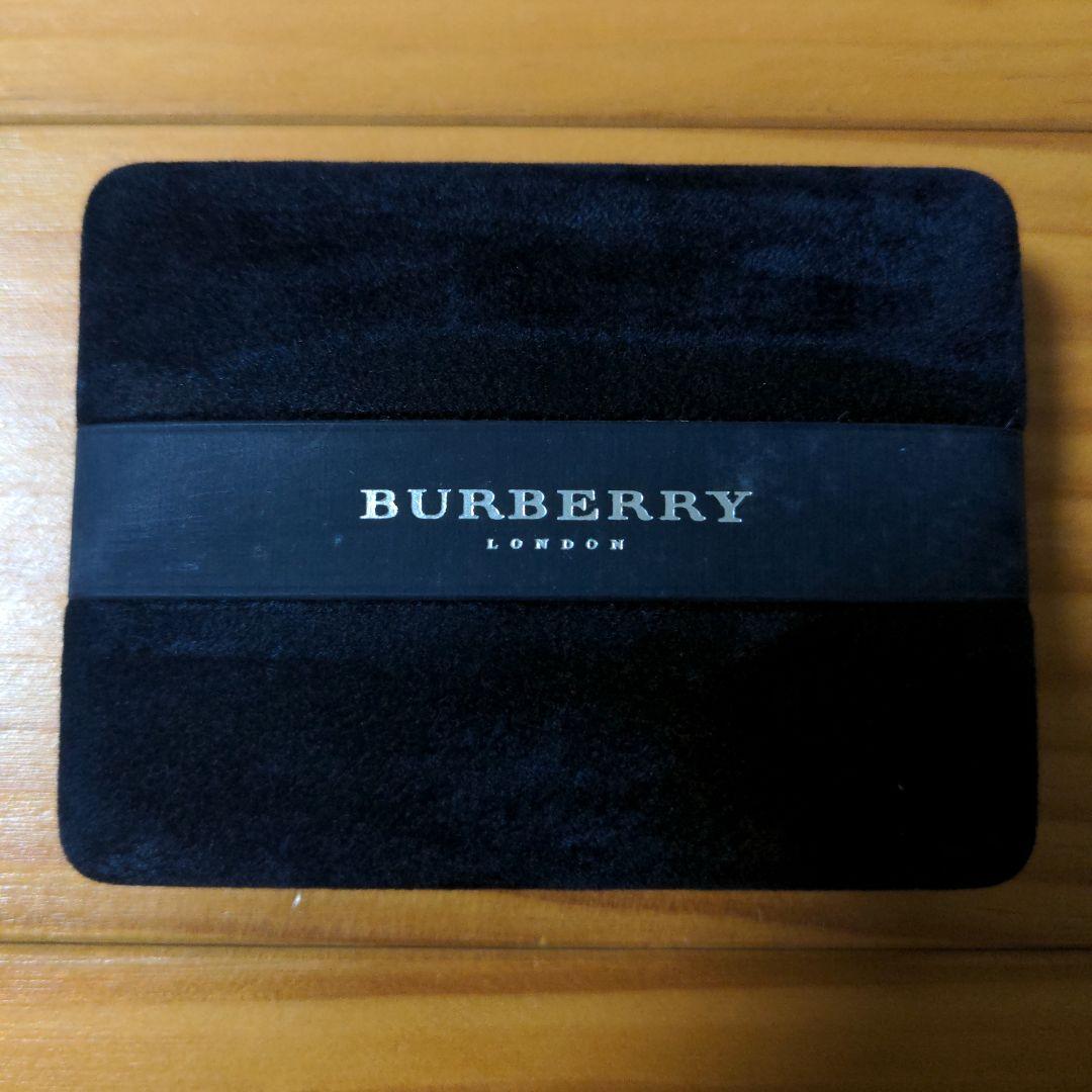 sora0526→BURBERRY カフスとネクタイピンセット
