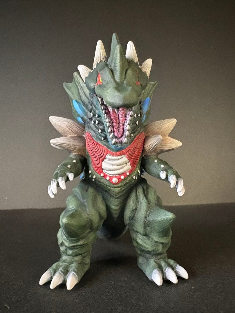 ウルトラ怪獣ソフビ　ガイリュウガ　リペイント完成品