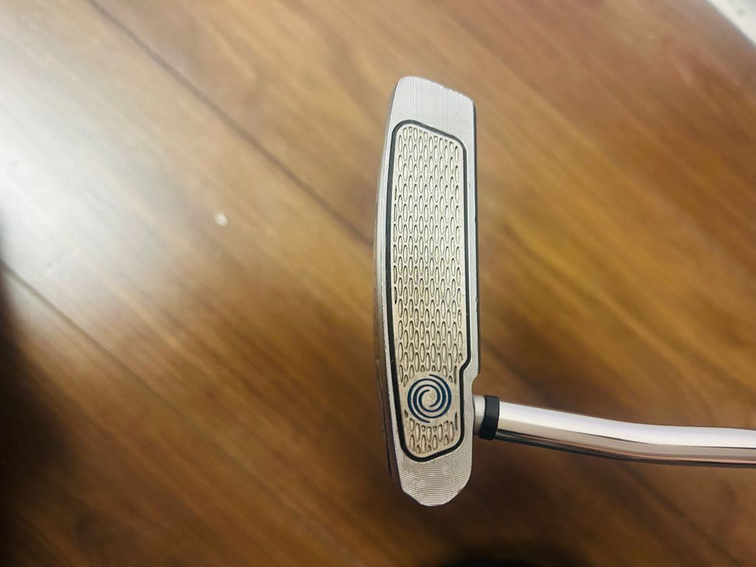 【やすたか】オデッセイ WORKS VERSA 1W 36インチ パター