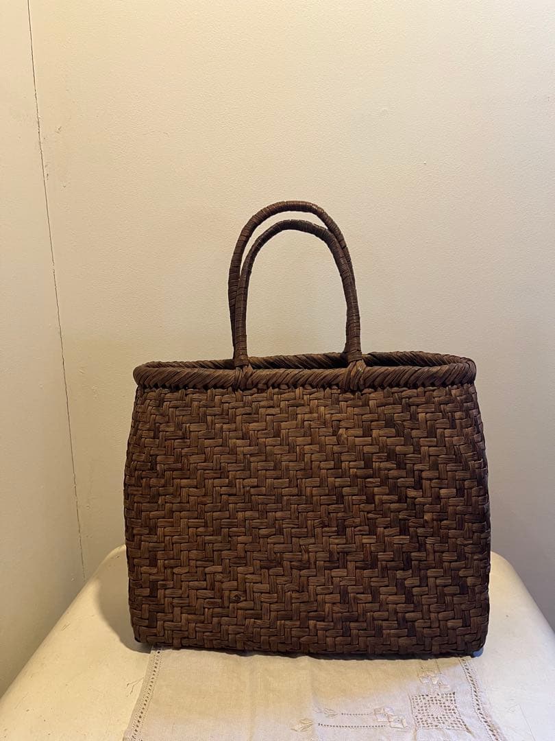 山葡萄　かご　バッグ　網代編み