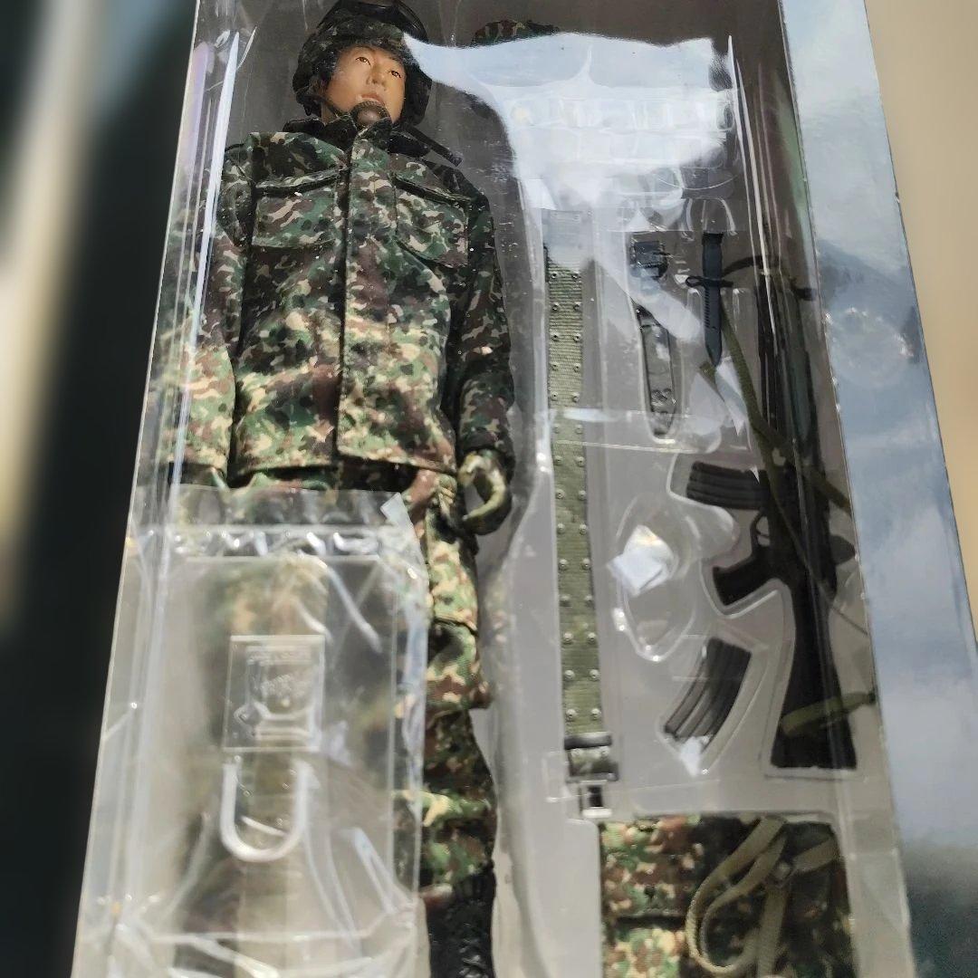 レア 陸上自衛隊 普通科隊員 中隊長 服部雅人 フイギュア