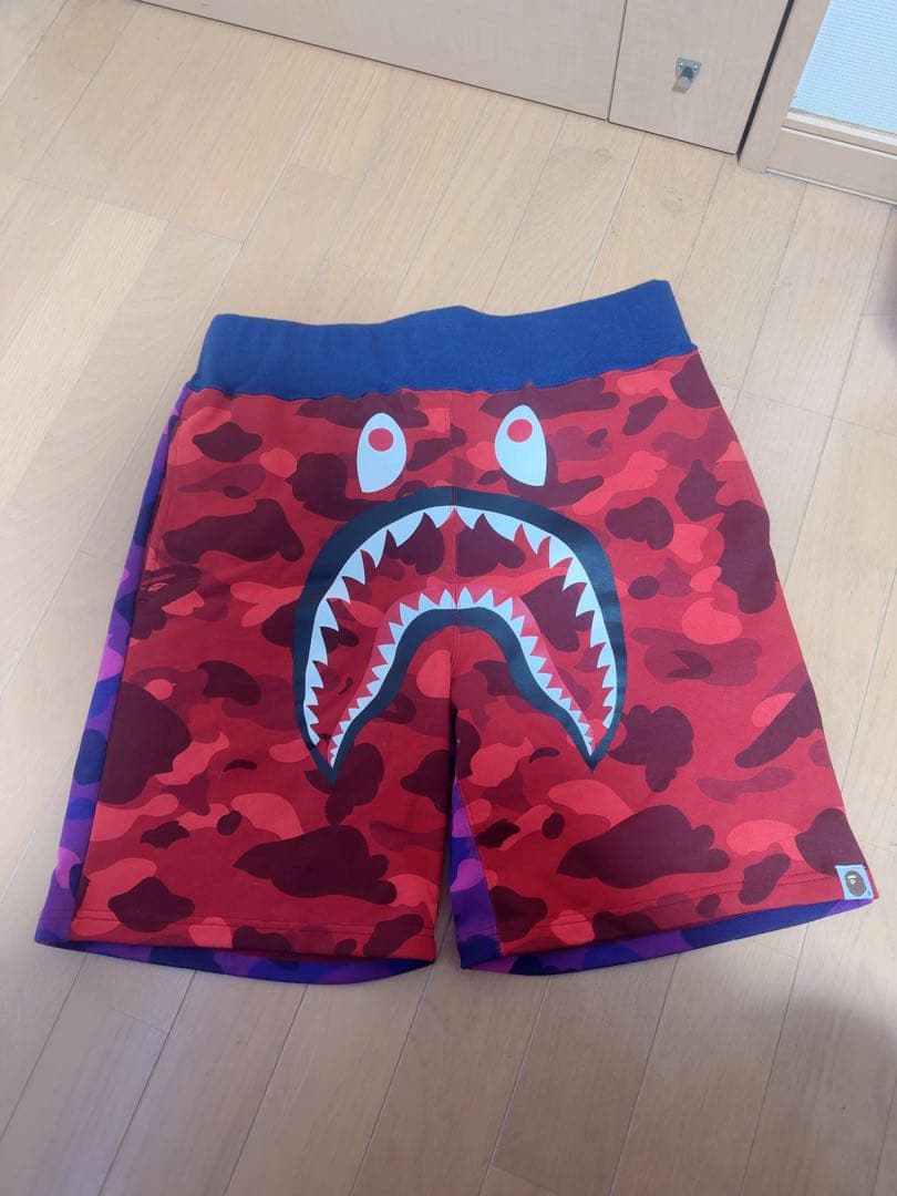 そうた A Bathing Ape レッドカモフラージュショートパンツ