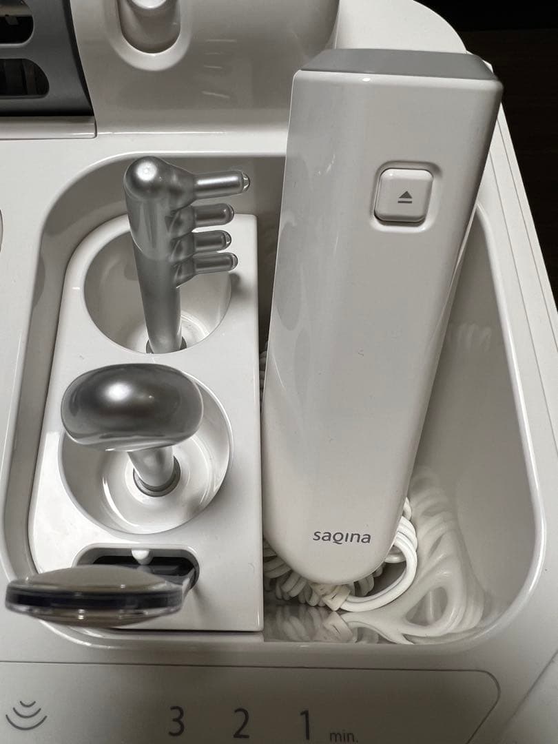 サキナルルシェ美顔器(保証期限1年以上・LED・清掃済み)