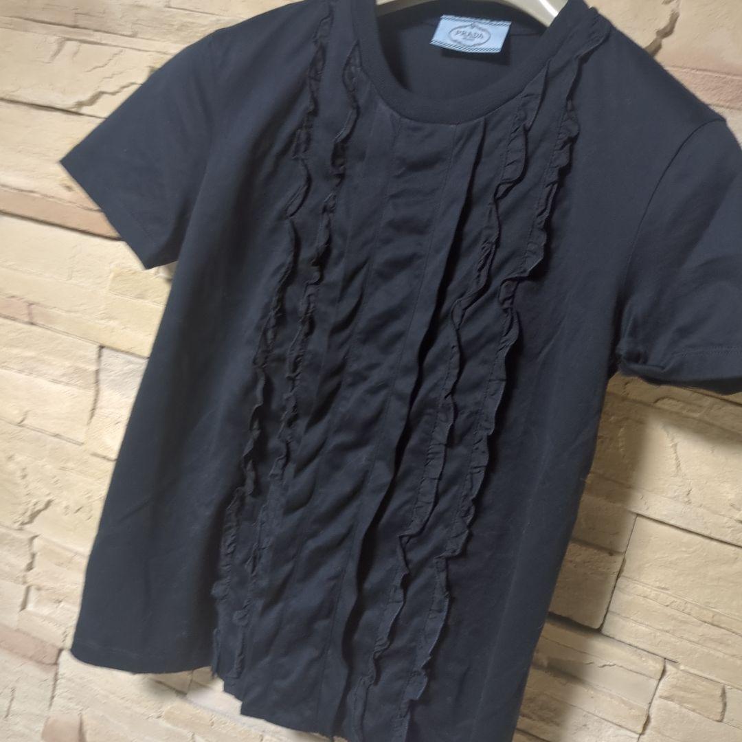 美品♡PRADAフリル付き半袖Tシャツ