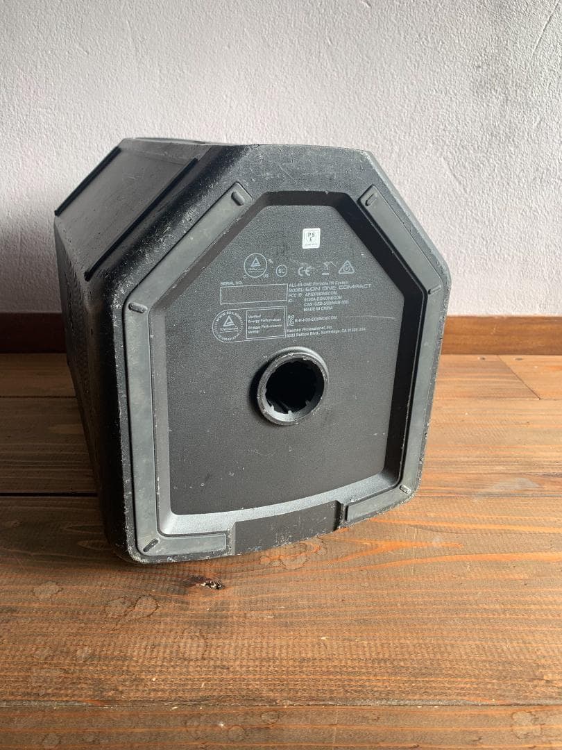 JBL ポータブルスピーカー　EON ONE Compact