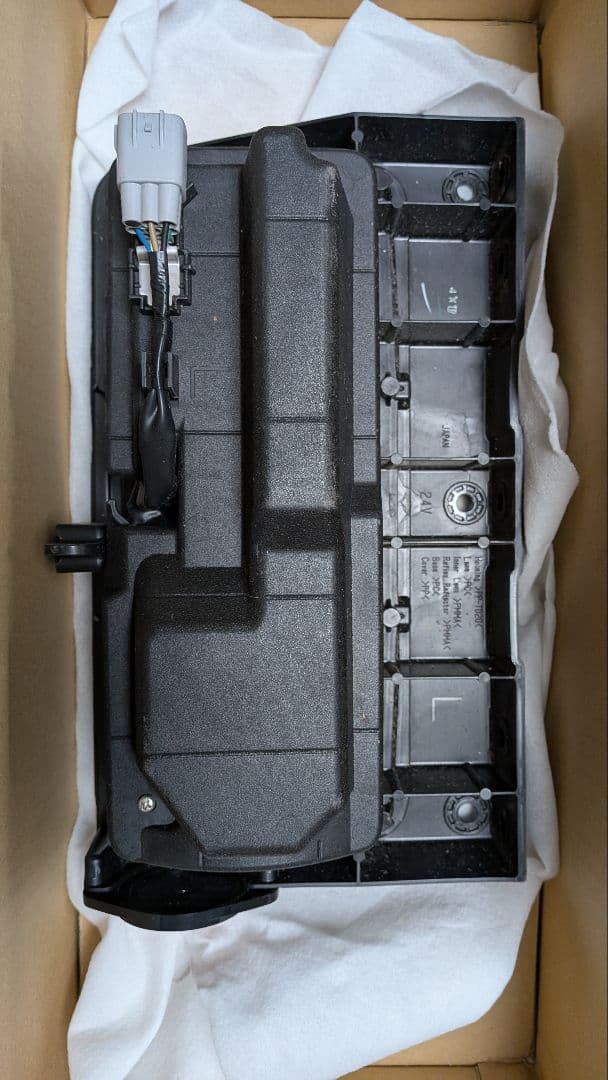 日野プロフィア純正テールランプ 左右セット