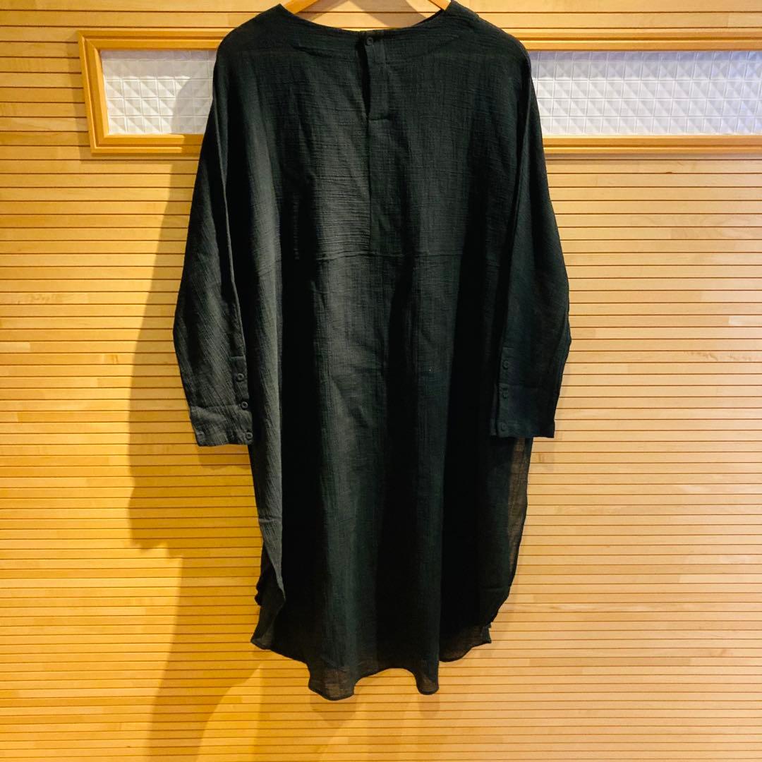 新品未使用タグ付き　かぐれ ガーゼロングチュニック 長袖 ワンピース ブラック