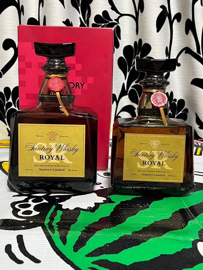 サントリーウイスキー ローヤル 1000ml 1本720ml 1本