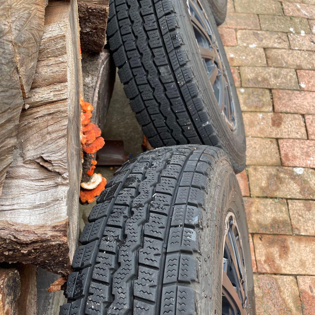 タイヤホイール１２インチ　(アトレーRS ) 軽トラ用　２本