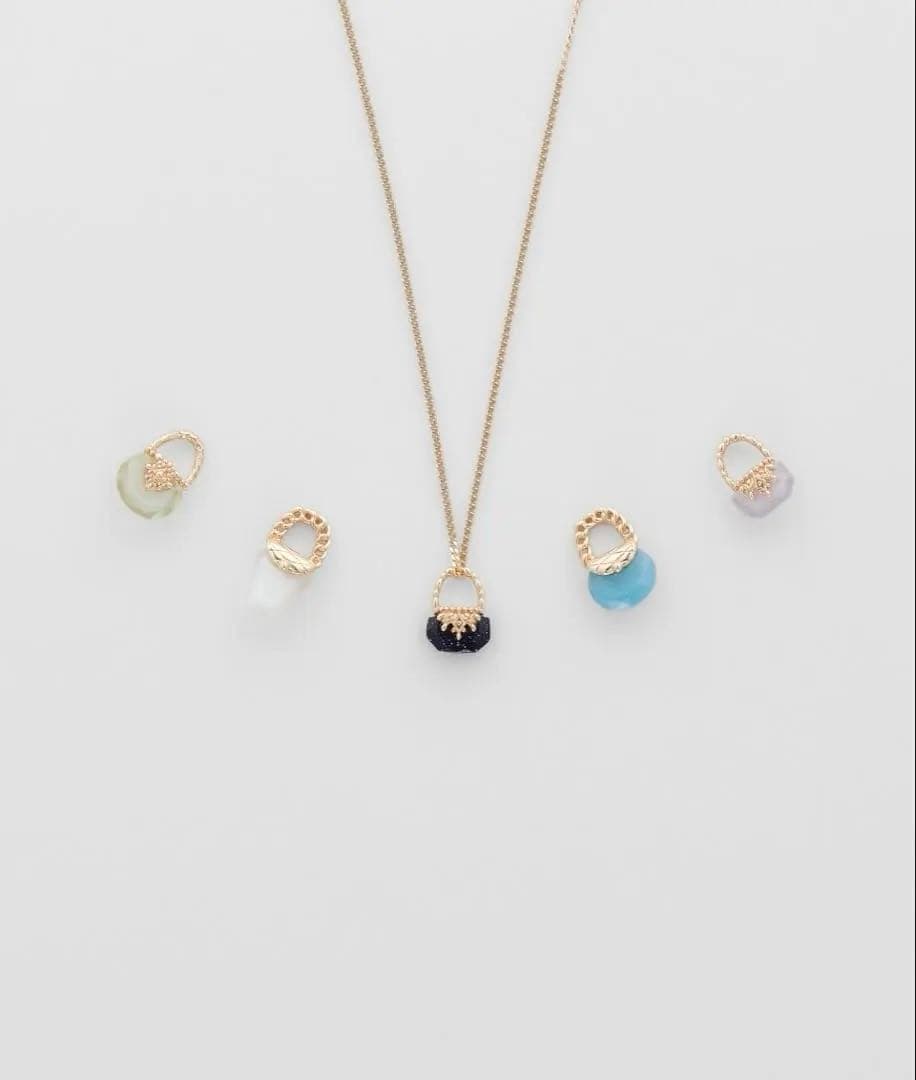 ★新品未使用★NOJESS★ ★ノジェスTiny Bag Charm K10