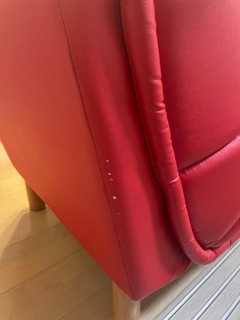 【美品・最終値下げ・送料込み】本革ソファ　1人掛け　おしゃれ　赤　ローソファ