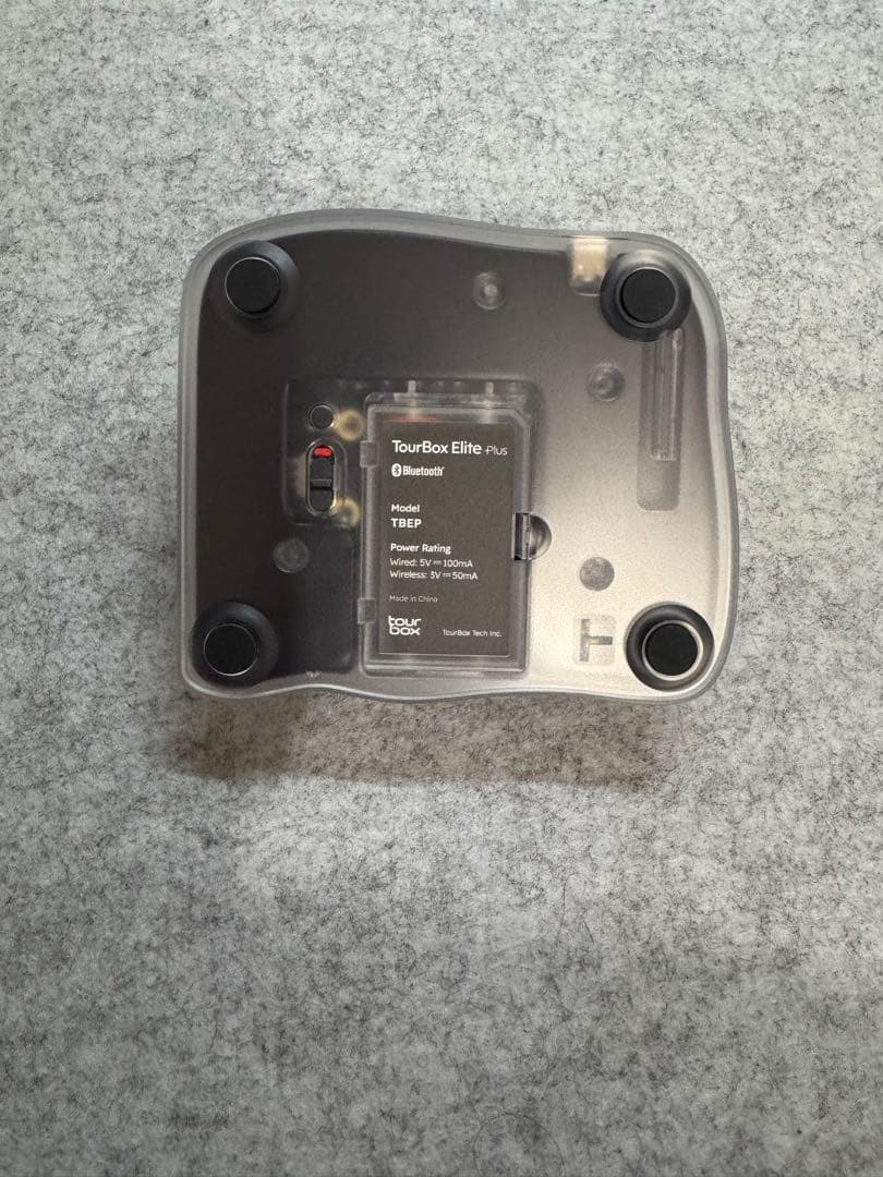 TourBox Elite Plus Bluetooth コントローラー