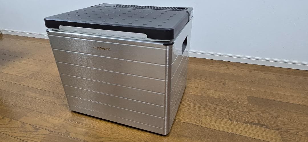 DOMETIC ACX35G ポータブル 3WAY 冷蔵庫 31L