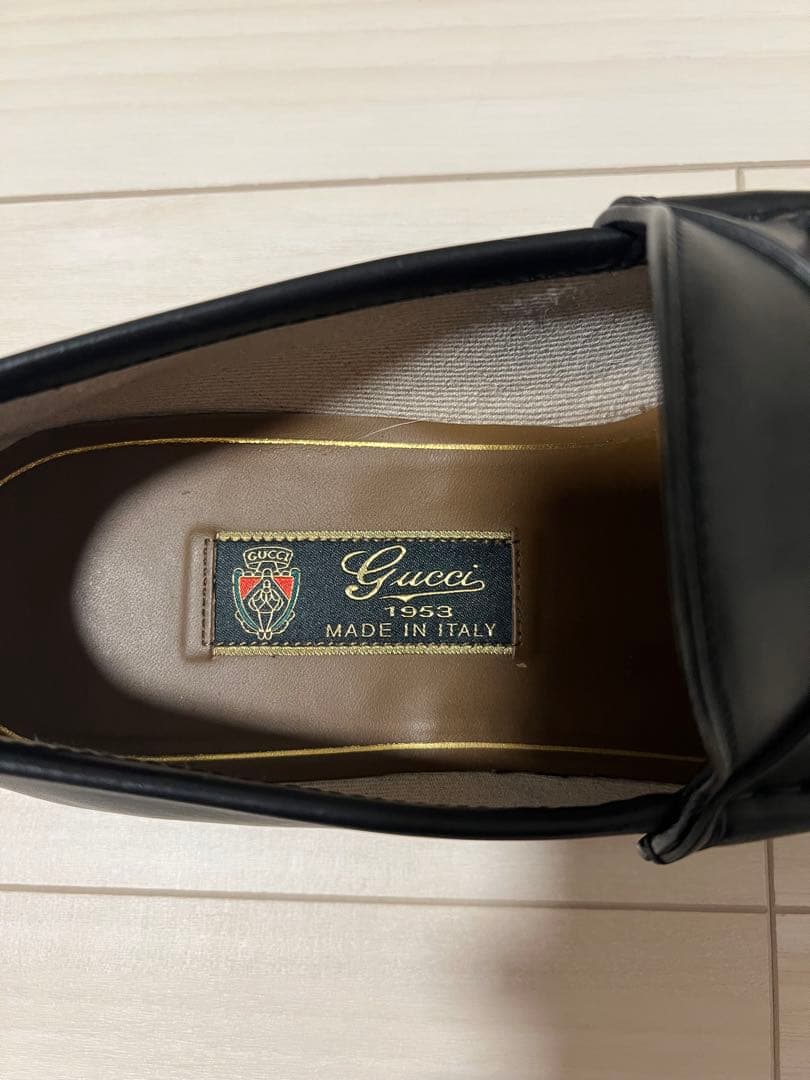 Gucci ブラック ローファー