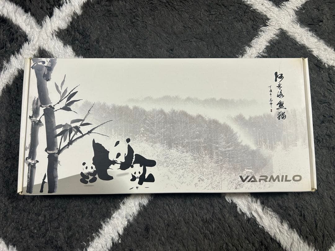 Varmilo PANDA メカニカルキーボード ゲーミング　テンキーレス