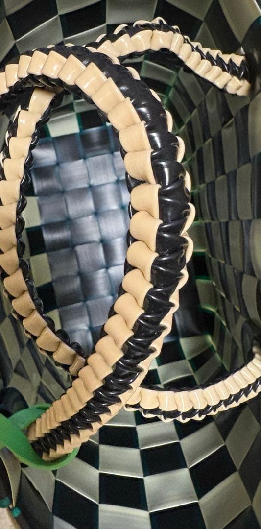 マルニマーケット テープバスケットS カゴバッグ　美品　MARNI