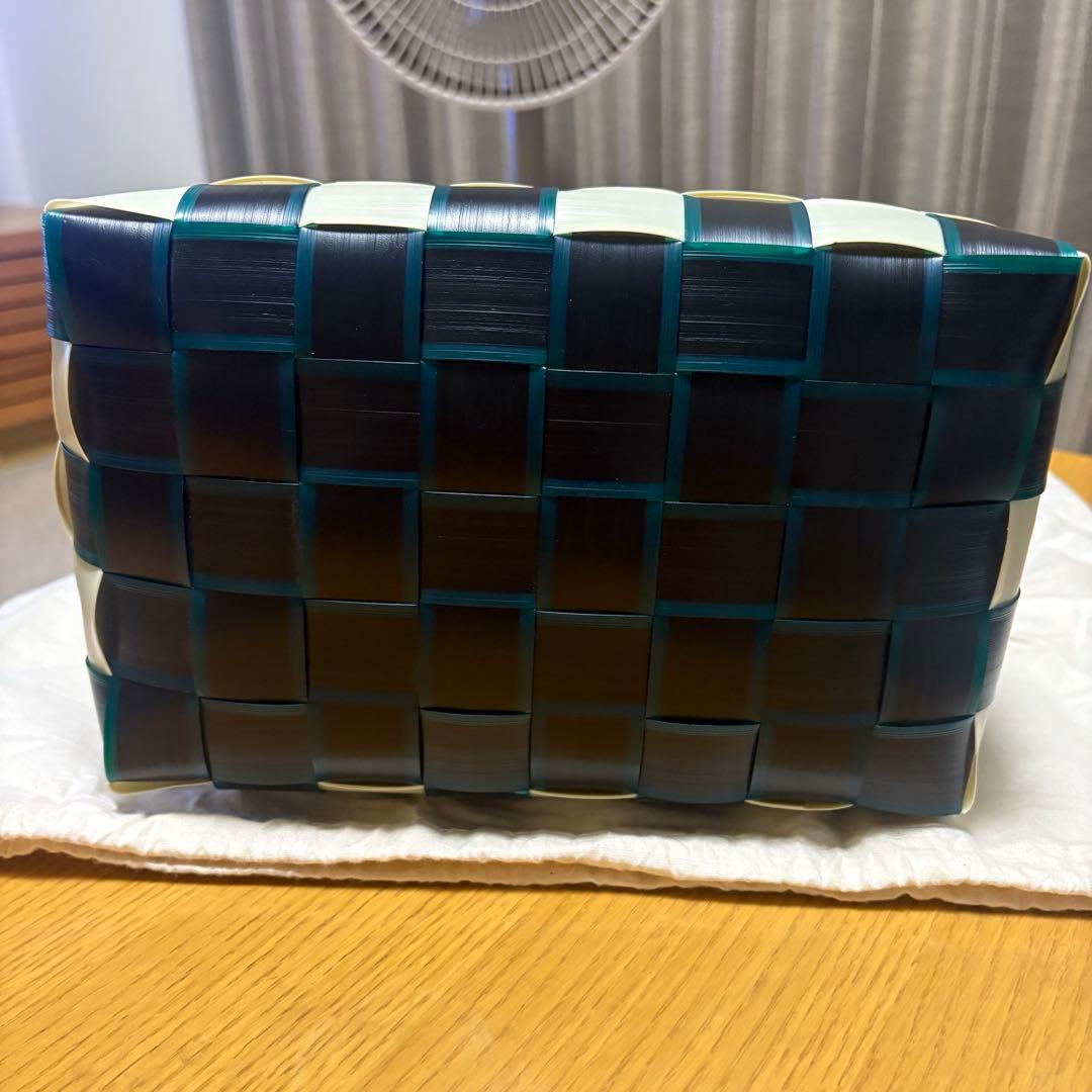 マルニマーケット テープバスケットS カゴバッグ　美品　MARNI