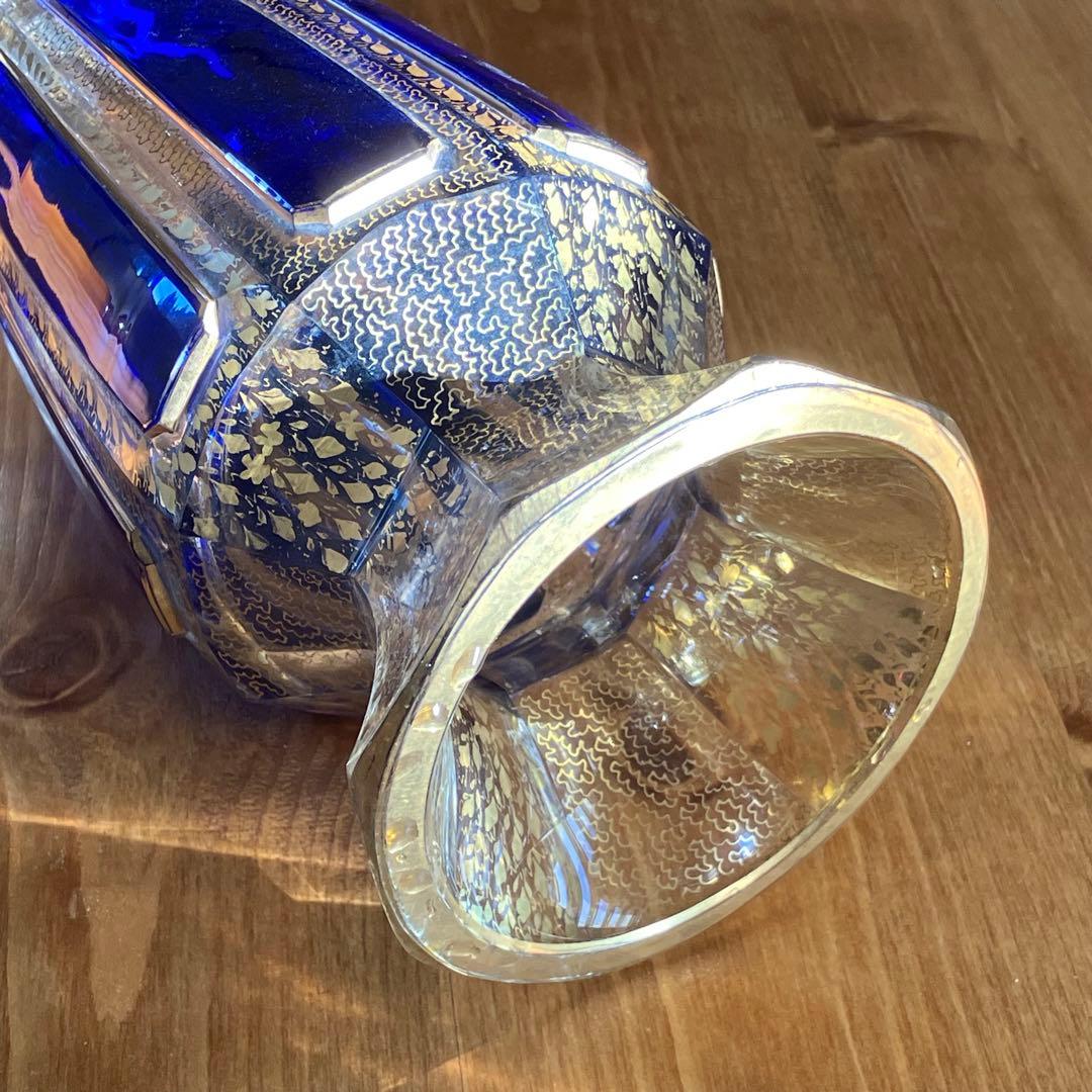 ボヘミアガラスの花瓶 ボヘミアプラチナ深い 青色 花器 中古品 旧チェコ