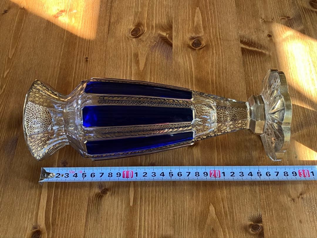 ボヘミアガラスの花瓶 ボヘミアプラチナ深い 青色 花器 中古品 旧チェコ