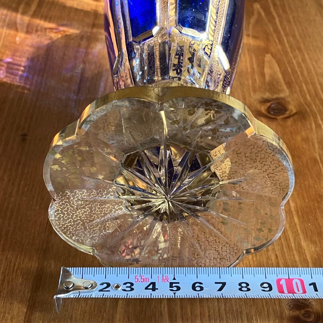 ボヘミアガラスの花瓶 ボヘミアプラチナ深い 青色 花器 中古品 旧チェコ