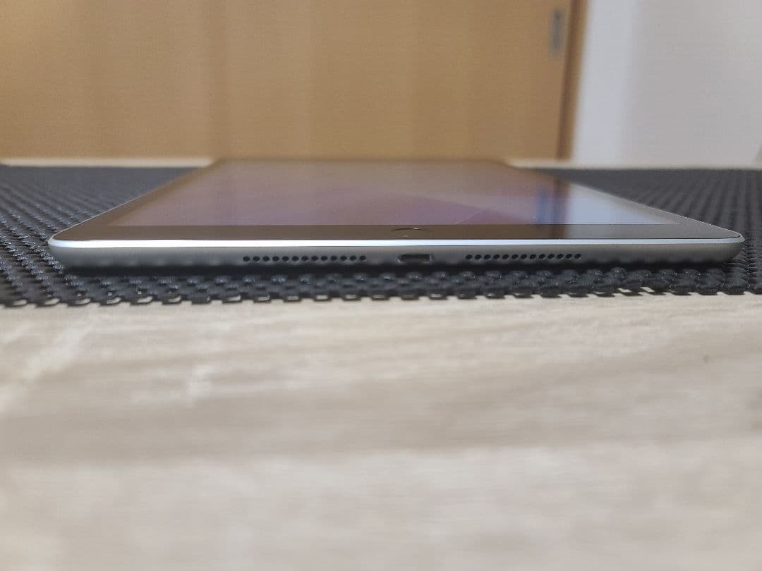 iPad 無印 第9世代本体 Pen付き