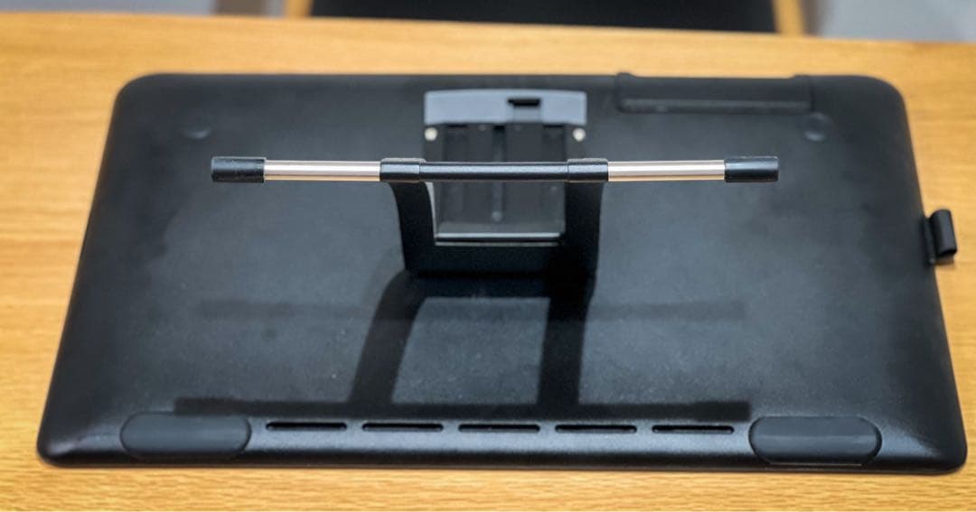 ワコム Wacom Cintiq 22 FHD ブラック DTK2260K1D