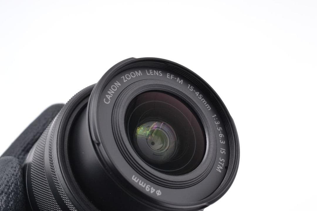 ■ 美品 ■ キャノン　Canon EOS Kiss M レンズキット