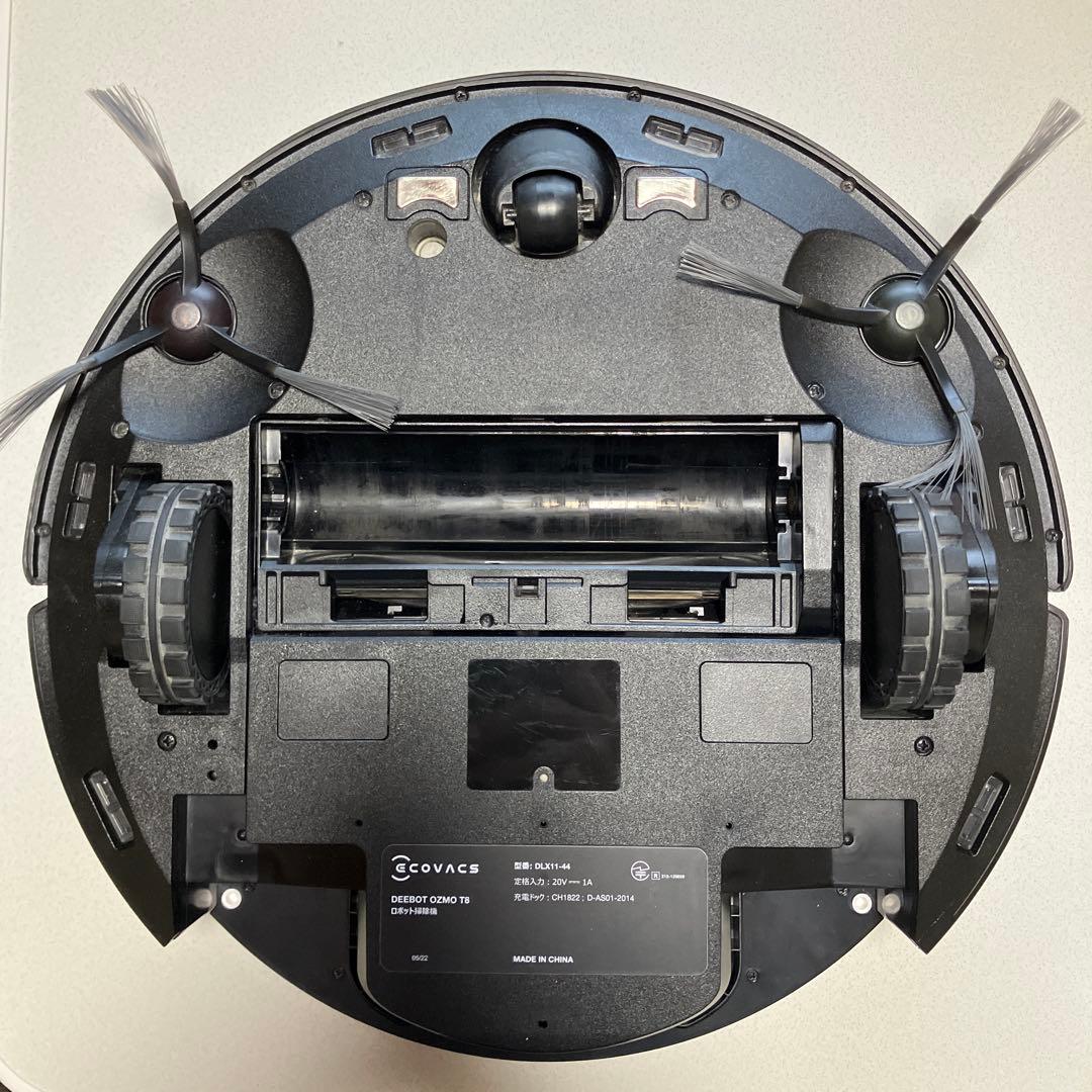 ECOVACS DEEBOT OZMO T8 ロボット掃除機本体＋アクセサリー