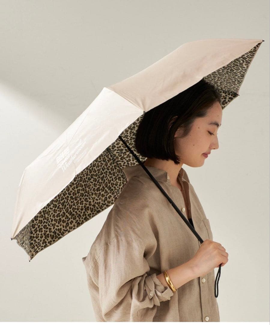 TRADITIONAL WEATHERWEAR 晴雨兼用　折り畳み傘　ベージュ