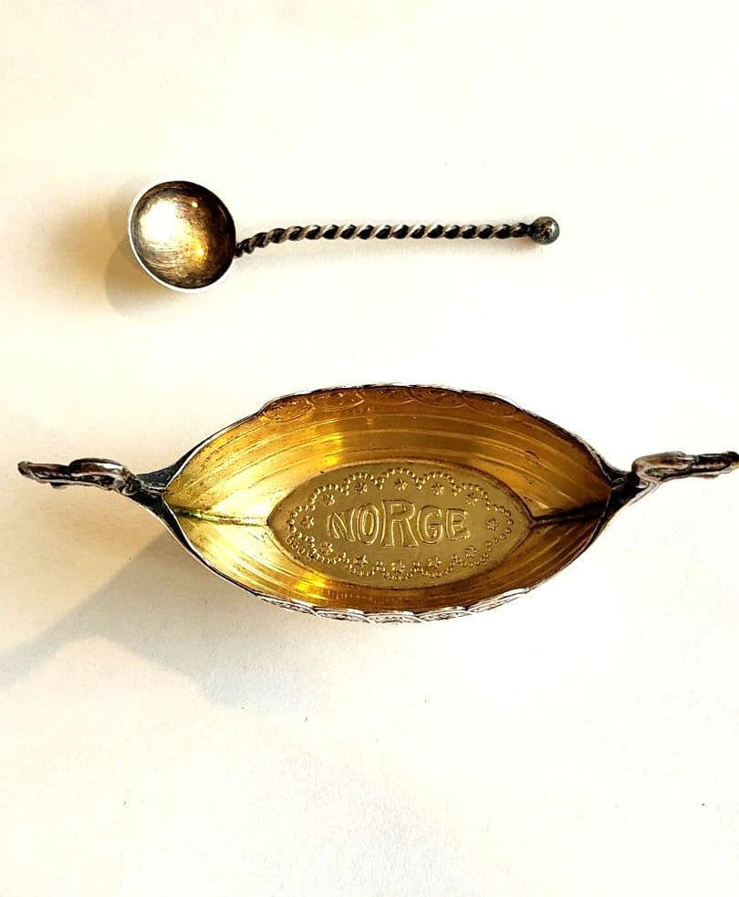 バイキング船型 銀製装飾品セット (卓上 塩または辛子入れ) アンティーク