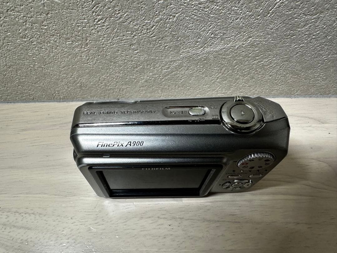 【良品】FUJIFILM FINEPIX A900 コンパクトデジタルカメラ