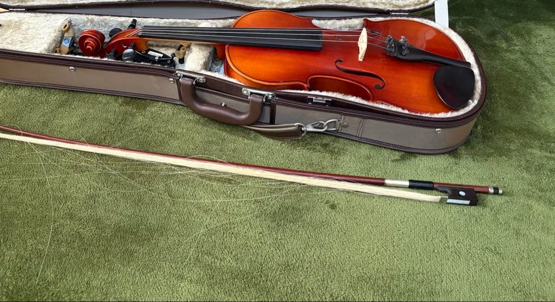 ヴァイオリン suzuki. 4/4