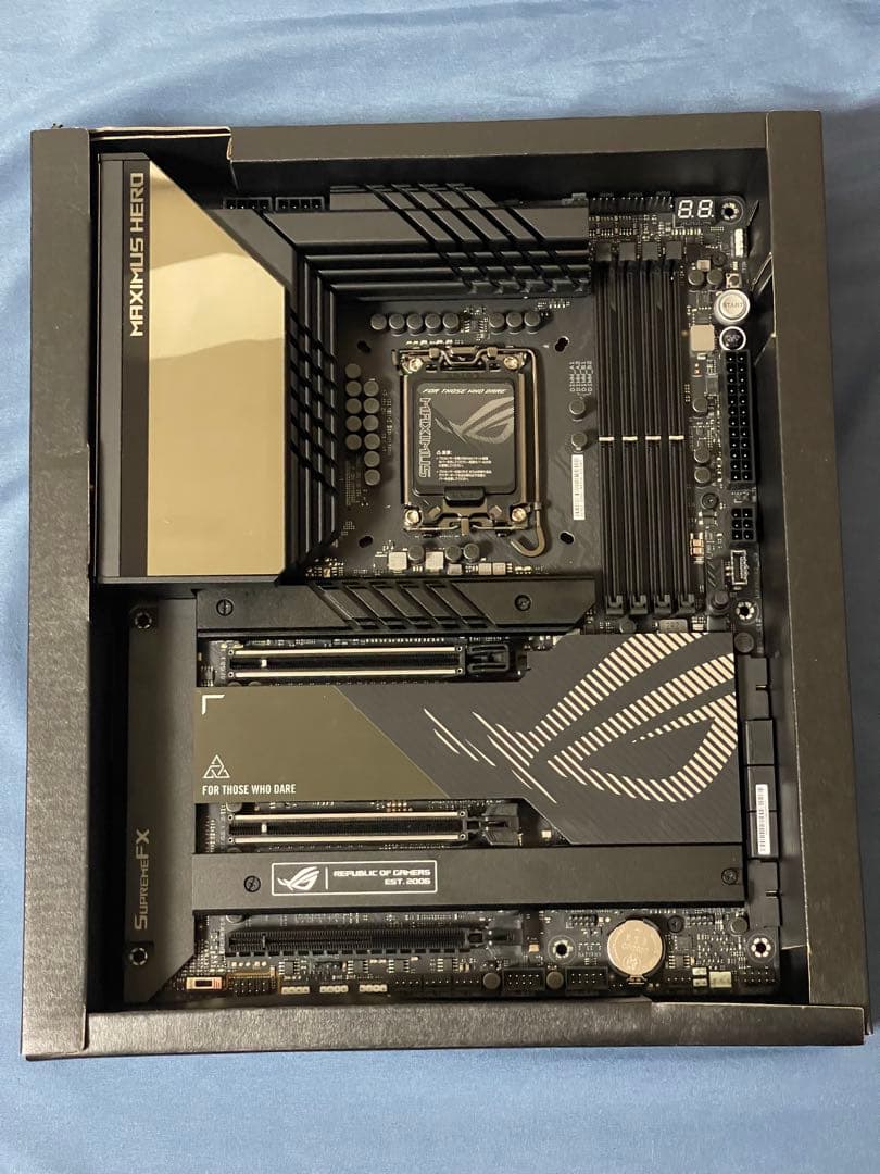 あらがみ(3月1日購入取置き)MAXIMUS Z790 HERO